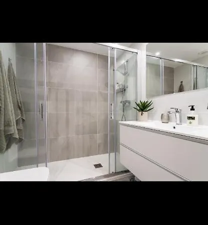 Apartment Seaside Serenity: 2br Getaway